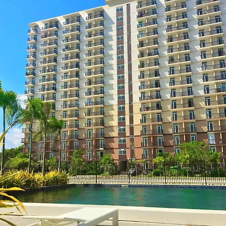 Cozy Studio Unit With Balcony Near Mactan Airport, Sea & City View