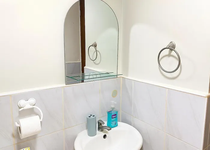 Cozy Unit With Balcony Near Mactan Airport, Sea & View 막탄